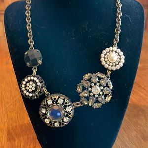 Lia Sophia Statement necklace